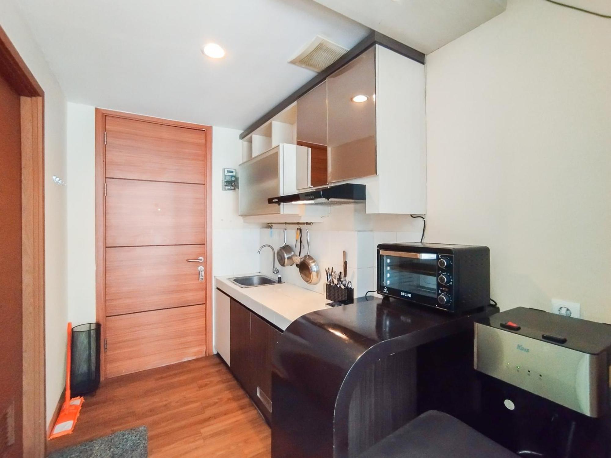 Simply And Comfy Studio Room Apartment Beverly Dago By Travelio バンドゥン エクステリア 写真