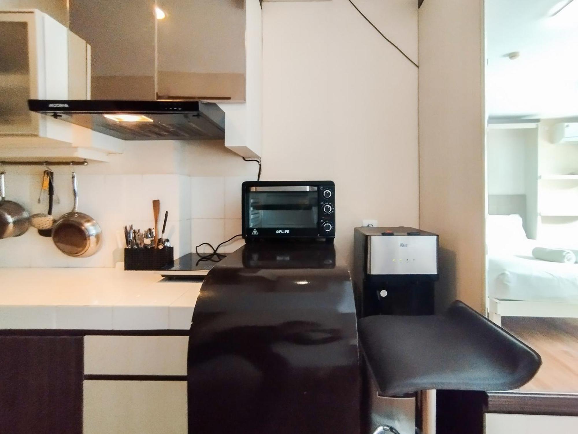 Simply And Comfy Studio Room Apartment Beverly Dago By Travelio バンドゥン エクステリア 写真